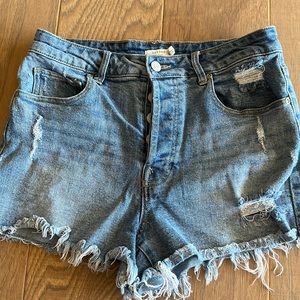 Harper Heritage jean shorts. Size W28. Great condition!